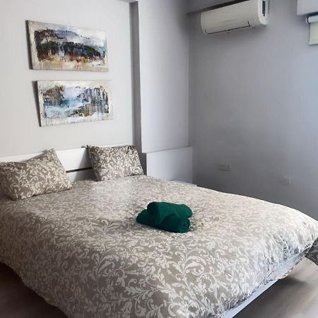Paradise Promenade Apartment, 2Min Distance From Larnaca Marina Exterior photo