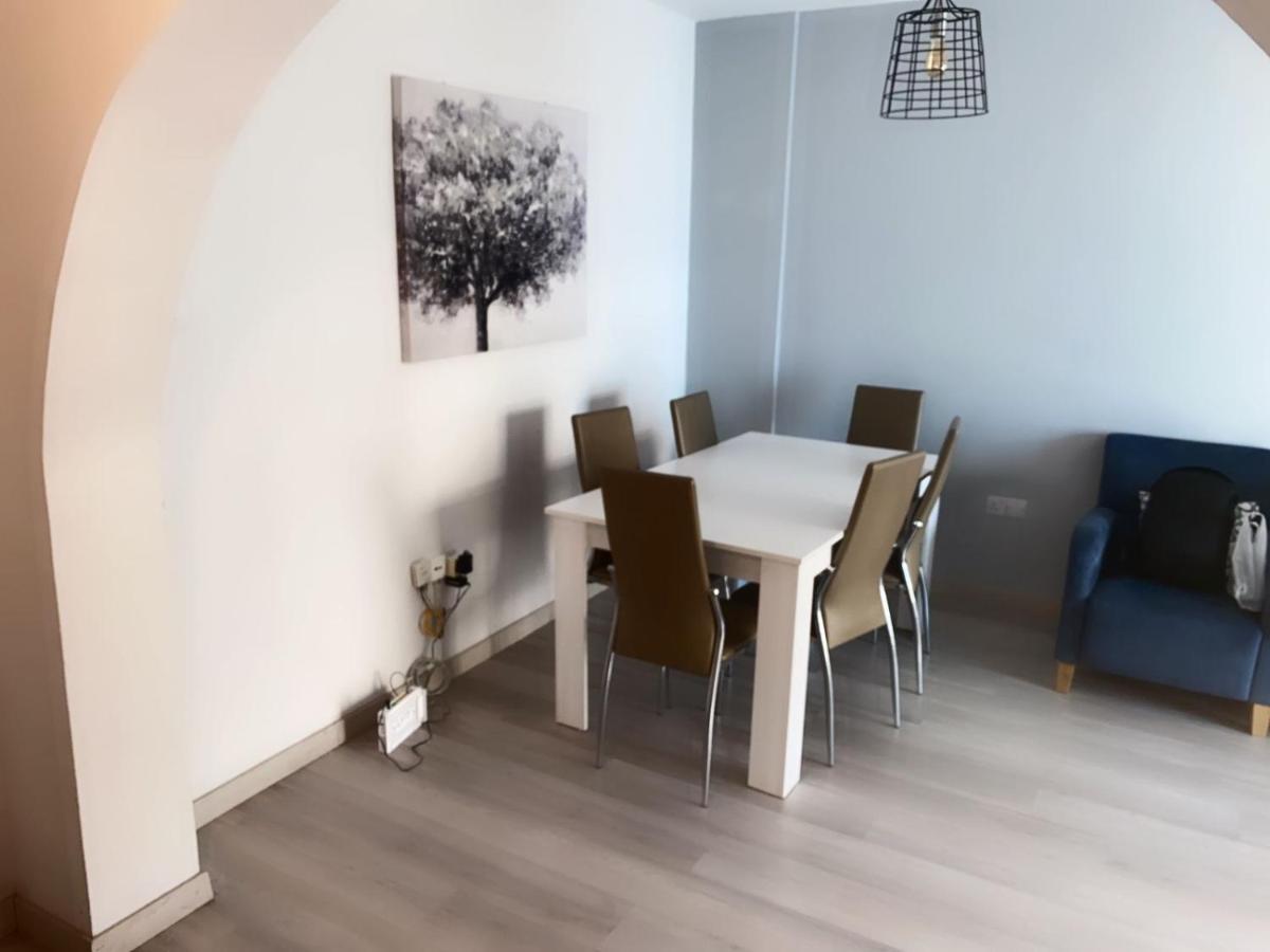 Paradise Promenade Apartment, 2Min Distance From Larnaca Marina Exterior photo