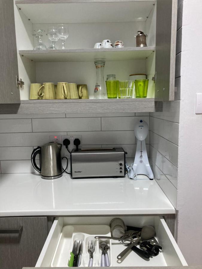 Paradise Promenade Apartment, 2Min Distance From Larnaca Marina Exterior photo